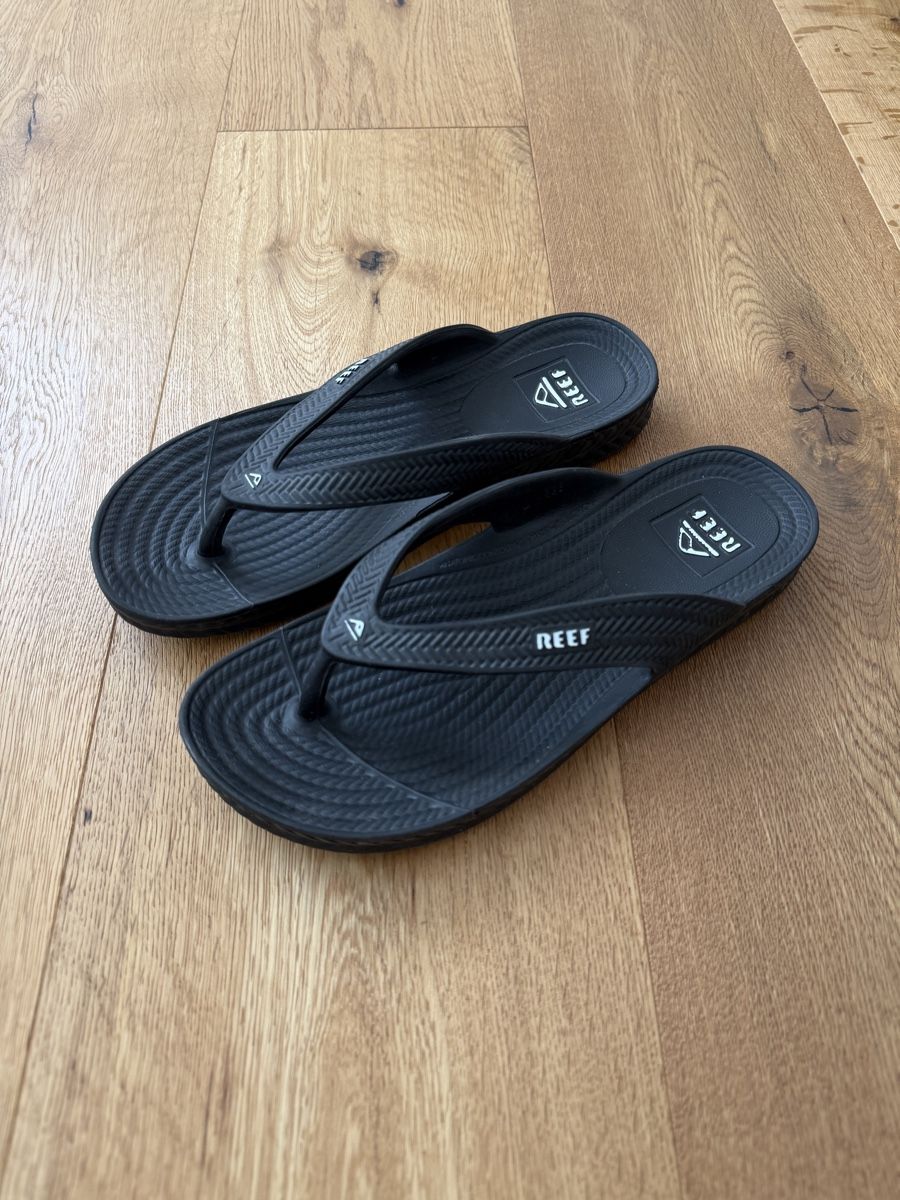 Scarpe da donna: Reef - Water Court Flip Flops, Gr. 37.5 – Usato da Interlaken venduto da fbnscl 2