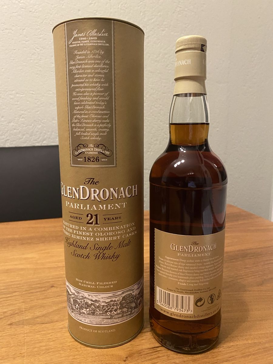 Glendronach Bevande alcoliche: Whisky Glendronach 21 – Nuovo e nell'imballaggio originale da St.Gallen venduto da Design04 1