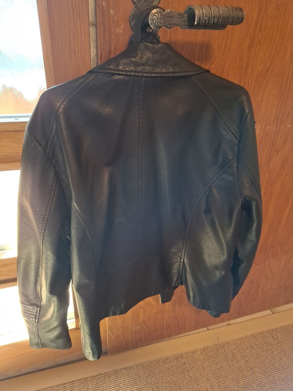 Only Jacken: ONLY Carmakoma Kunstlederjacke Schwarz, Gr. 46 – Gebraucht aus Lütisburg von amerika123 6