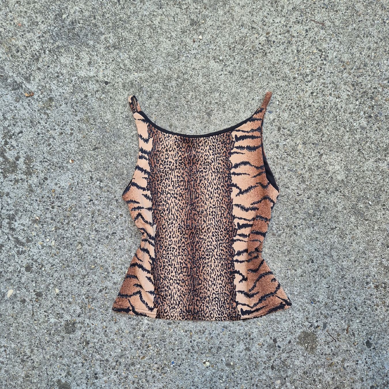 Tops: top cami  – D'occasion à Versoix par Lenas9