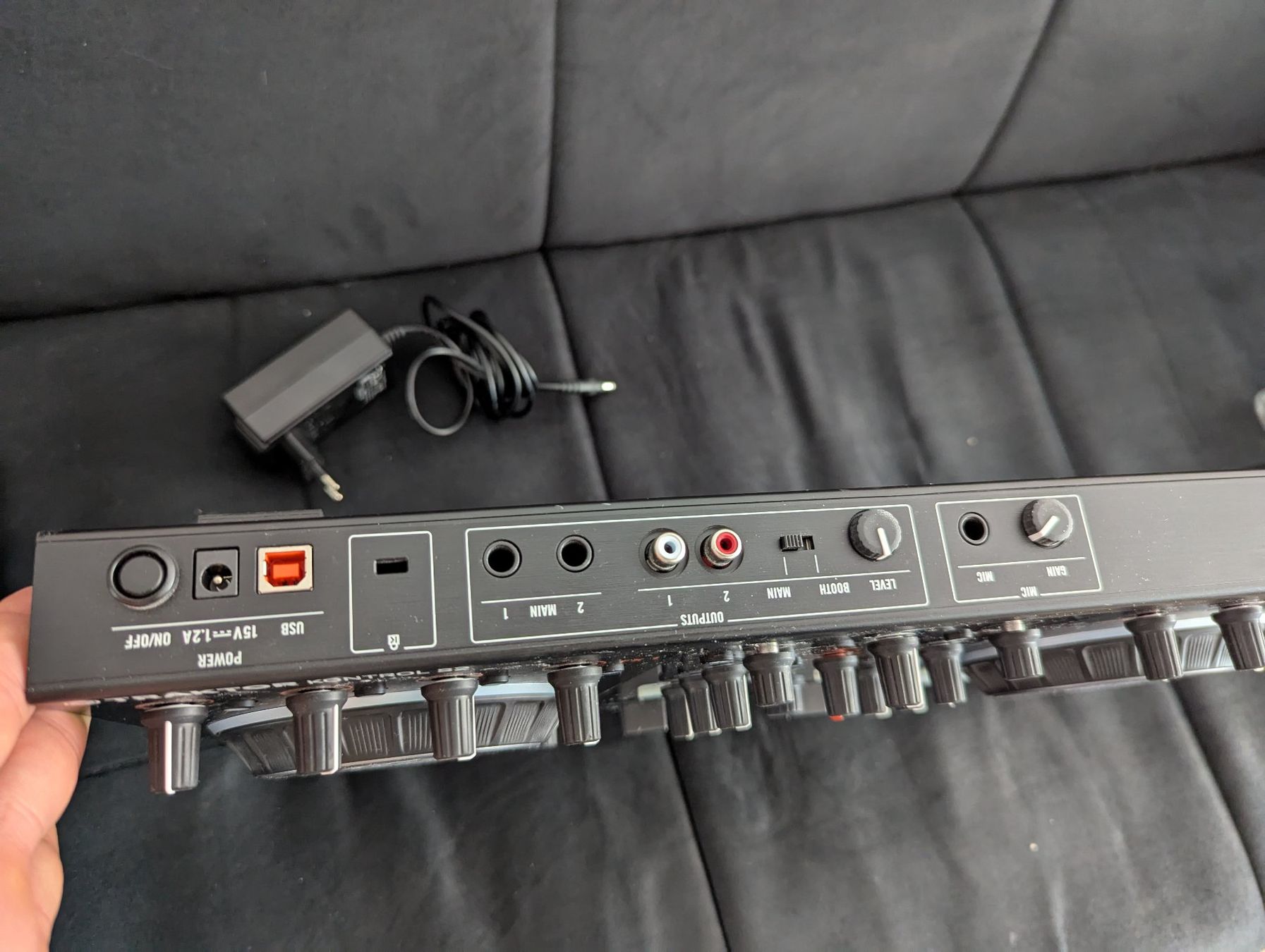 Traktor Mischpulte: Traktor Kontrol S2 MK2 DJ Controller – Gebraucht aus Langnau am Albis von  1