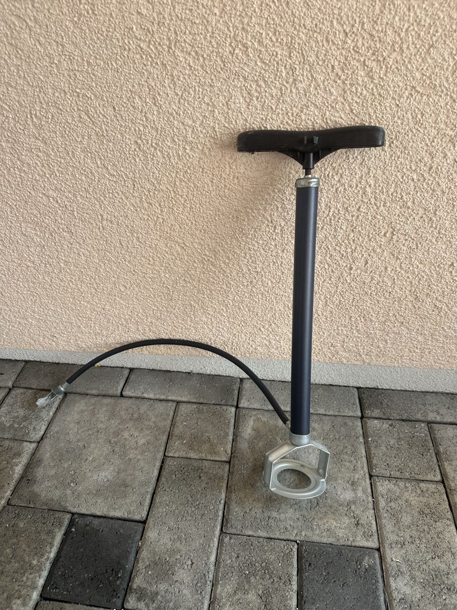 Pompes: Fahrradpumpe – D'occasion à Amriswil par nduja