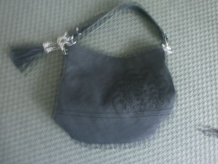 Damen Handtasche schwarz mit Quaste gebraucht