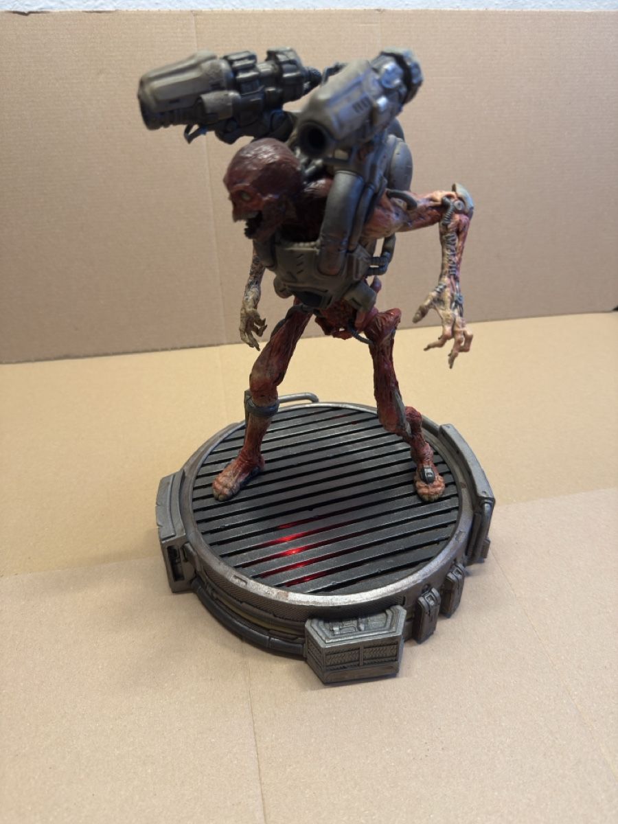 Statuette: Doom Collectors Editions Figur – Nuovo (secondo la descrizione) da Schwaderloch venduto da Benni83so 4