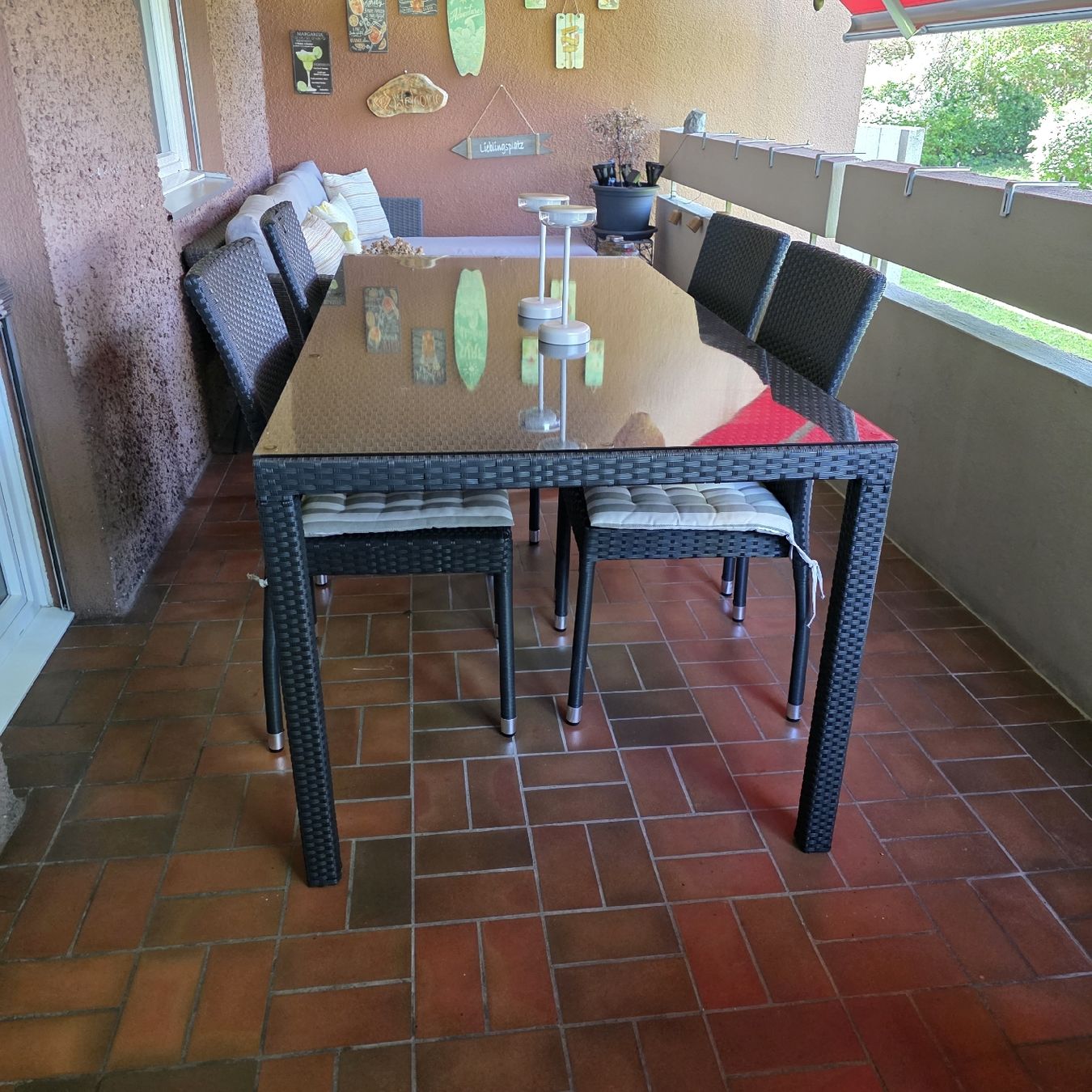Set di tavolo e panche: Rattan Gartentisch mit 4 Stühlen – Usato da Winterthur venduto da mille89 1