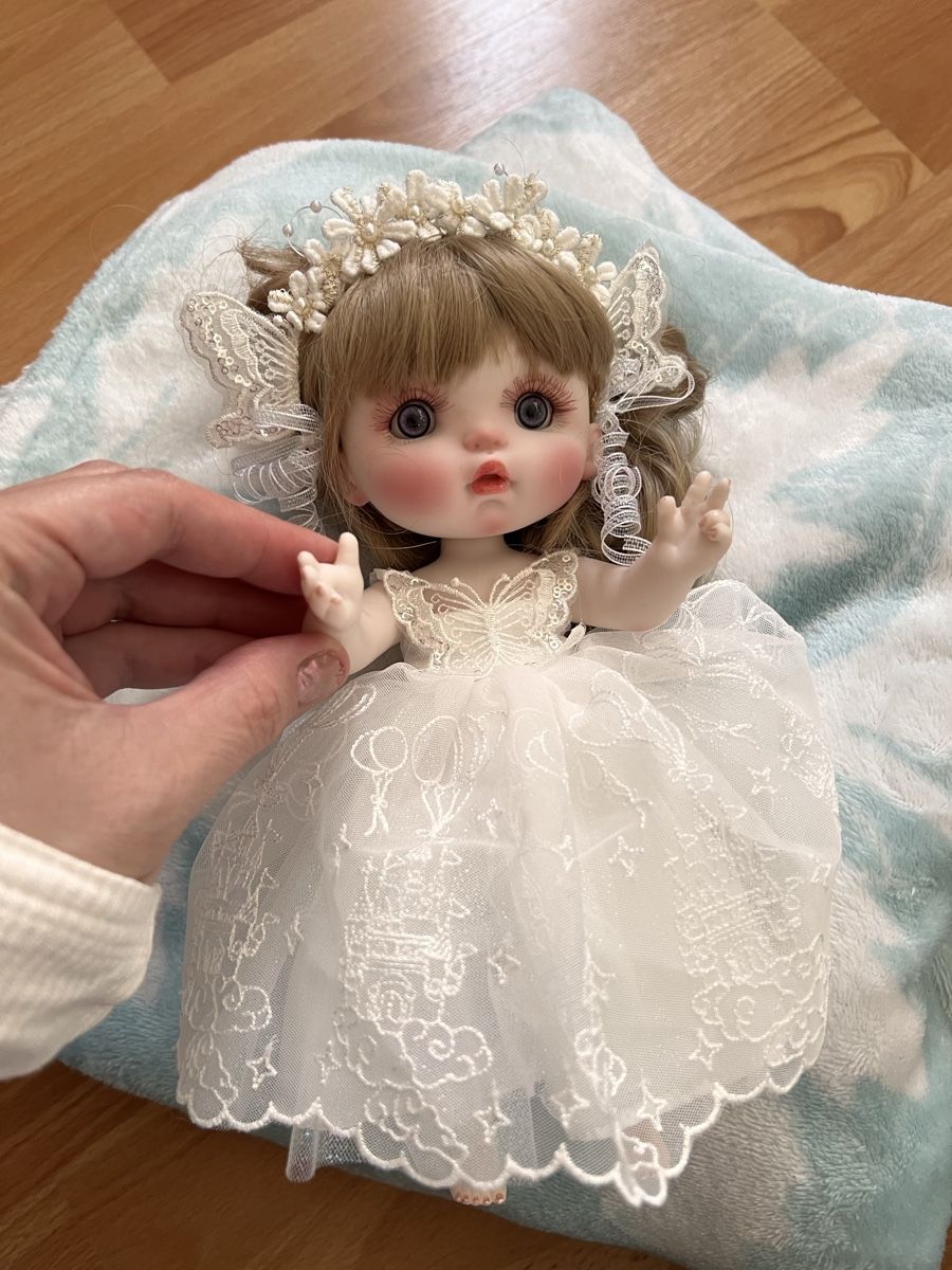 Bambole: Puppe im Hochzeitskleid gr: ca 23cm !Letzte Chance! – Nuovo e nell'imballaggio originale da Olten venduto da Sonjason 7