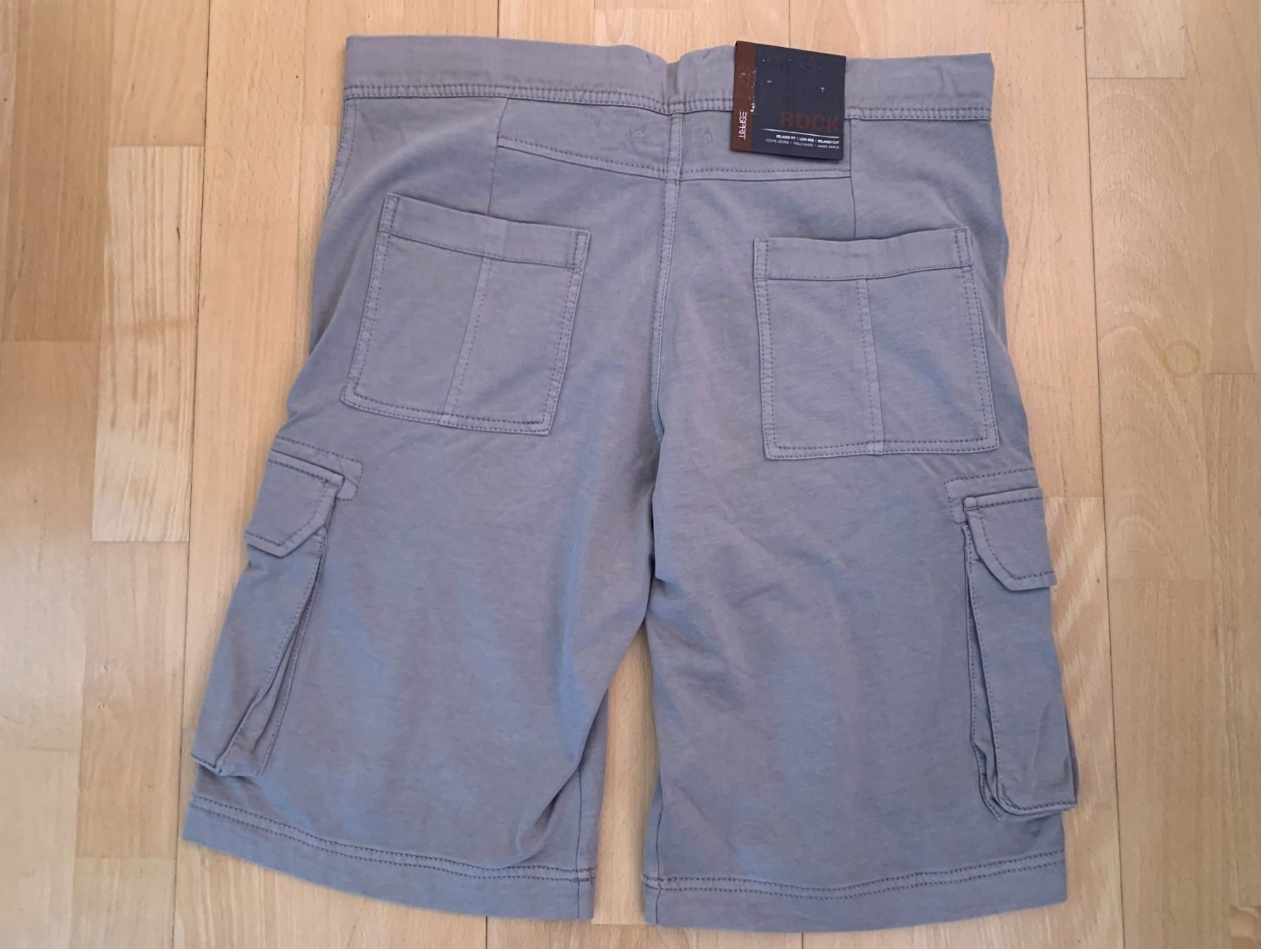 Esprit Hosen: ESPRIT kurze Hose, Shorts, Gr. 32, NEU – Neu und originalverpackt aus Worb von farben20zauber 1