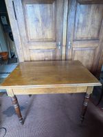 Antiker Tisch ab 1.- 65x99x75cm