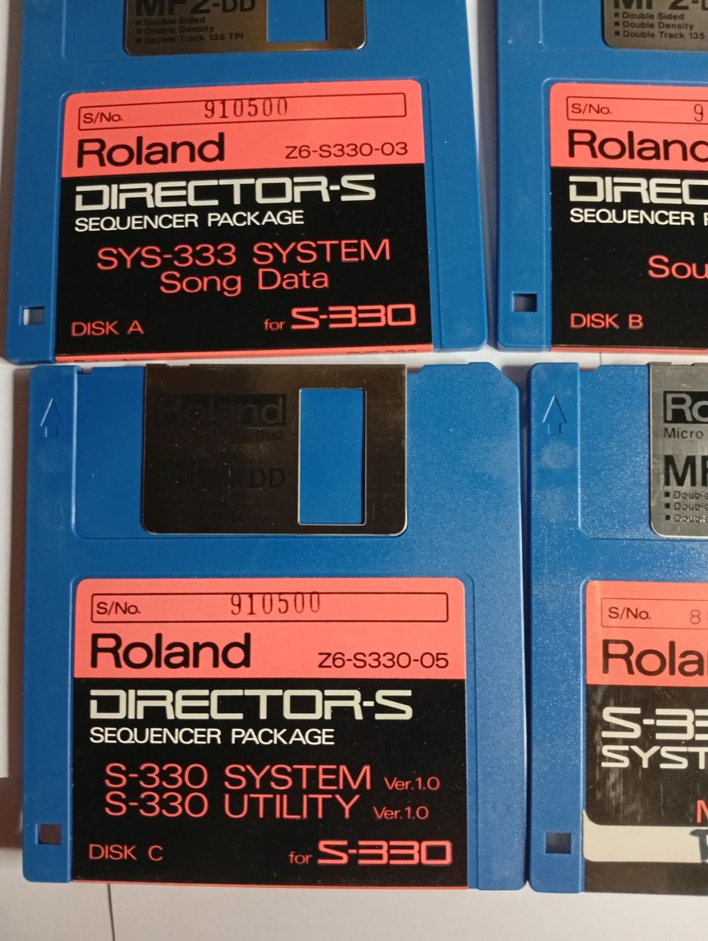 Roland Strumenti musicali: 6 Original Disketten Für Roland S 330 Sampler – Usato da Zénauva venduto da Alois6 1