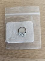 Anneau de piercing septum argenté/opal et zirconia/ 10mm