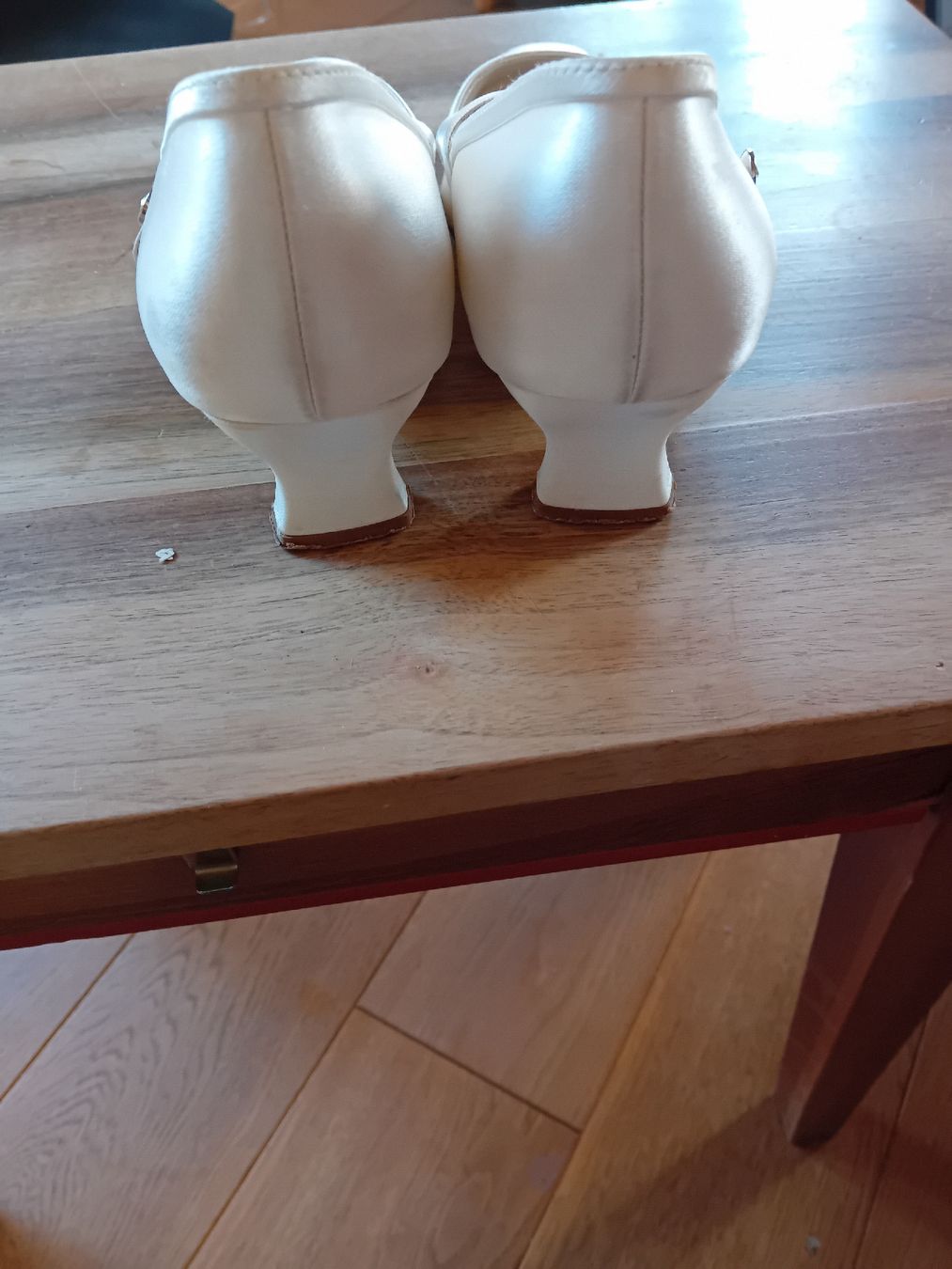 Rainbow Damenschuhe: Brautschuhe von Rainbow, Gr. 6 – Gebraucht aus Spiez von ann_y7bb 2