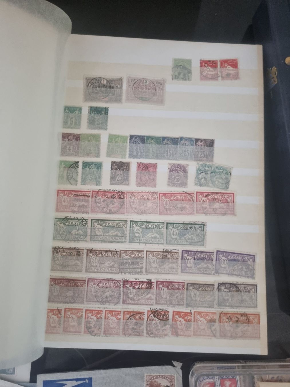 Alle Briefmarken: Posten Briefmarken in diversen Alben – Gebraucht aus Gümligen von Geniusbuy 1