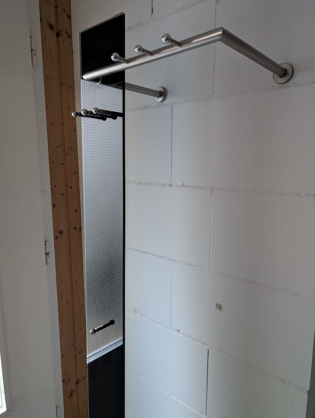 Porte manteau: Garderobe – D'occasion à Eschenbach LU par B.L.R 2