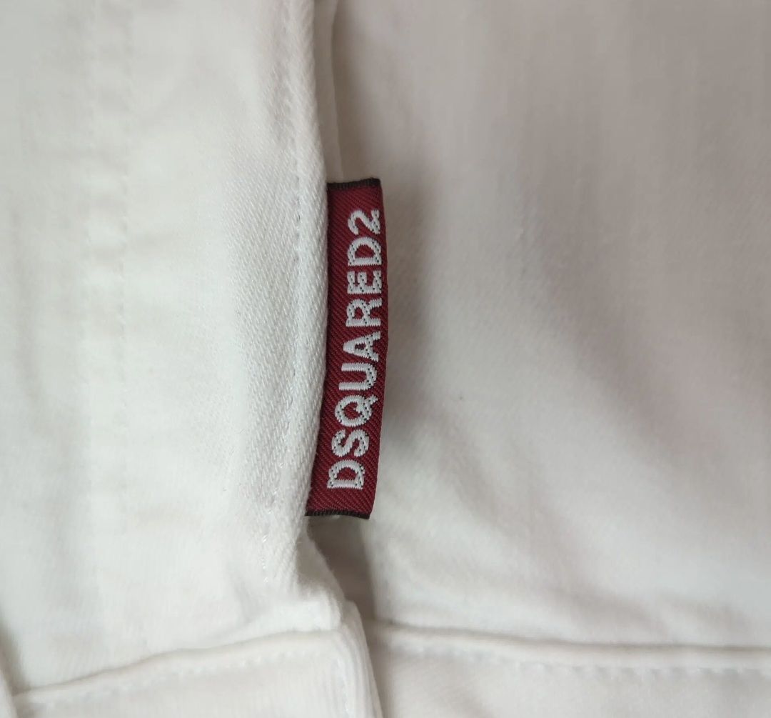 Dsquared2 Pantaloni: Short Dsquared2 blanc, coupe Tidy Biker, taille 42 – Nuovo (secondo la descrizione) da Le Locle venduto da sAm_2112 1