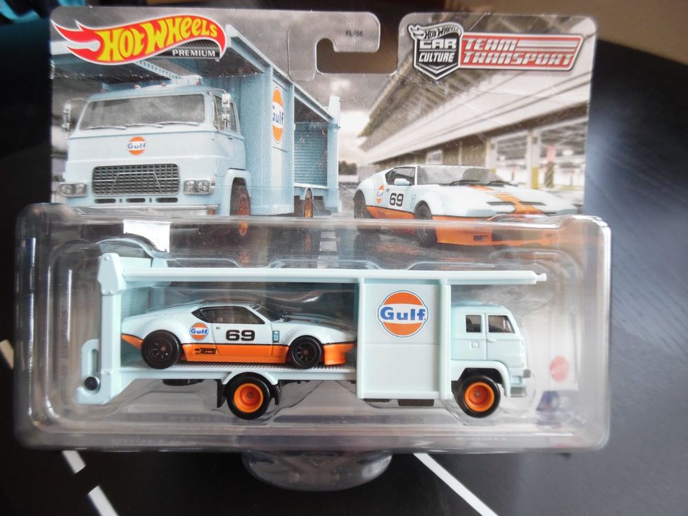 Hot Wheels 1:64 Set Second Story Lorry & De Tomaso Pantera 4, édition GULF, Neuve