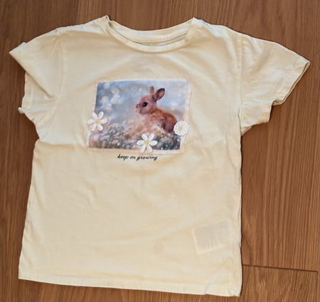 Mädchen T-Shirt H&M Kaninchen Motiv hellgelb Grösse 110/116