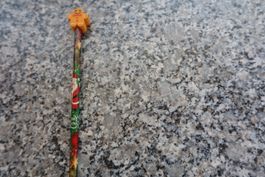Bleistift mit Gummi