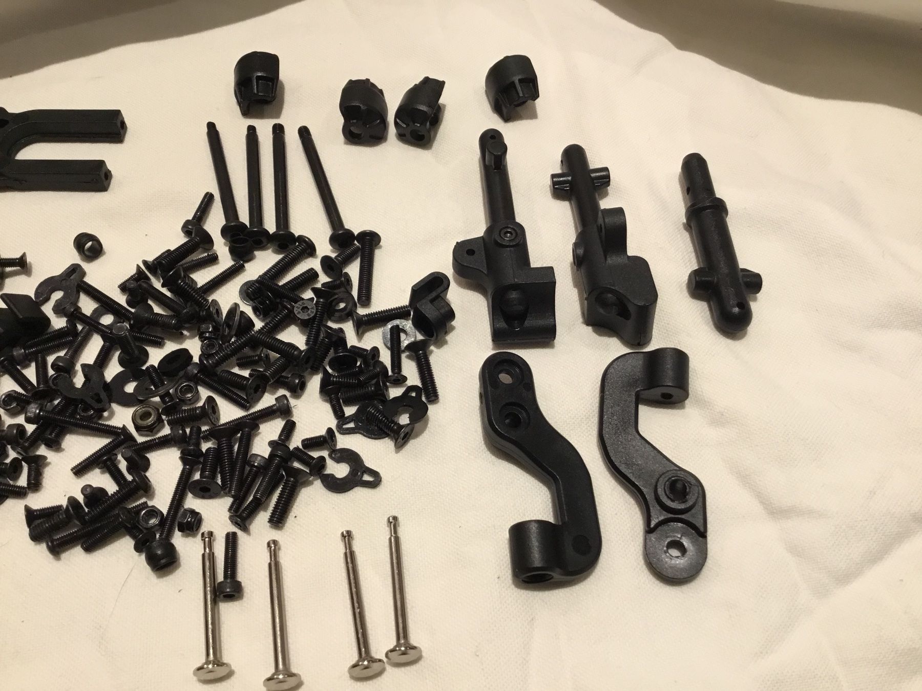 Arrma Modellismo RC: Arrma Fireteam 1:7 Stabi, Schrauben, Kleinteile – Nuovo (secondo la descrizione) da Büsserach venduto da Swissbluesmobile 4