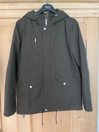 Elvine Jacke oliv Grösse M