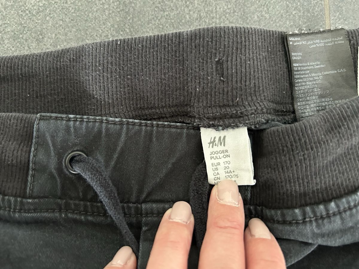 H&M Pantaloni: Cargo Jogger, H&M Grösse 170 – Usato da Unterlangenegg venduto da Dodo2108 1