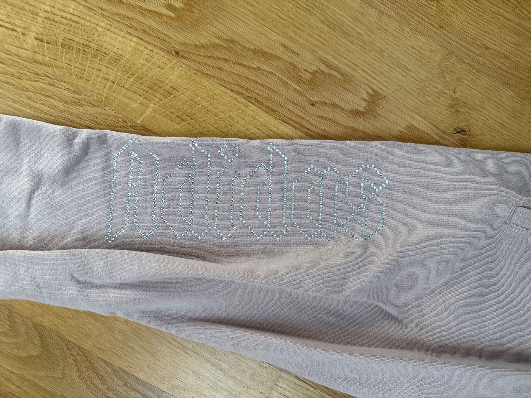 Adidas Hosen: Adidas Damen Hose – Neu (gemäss Beschreibung) aus Wallisellen von MoPo00 1