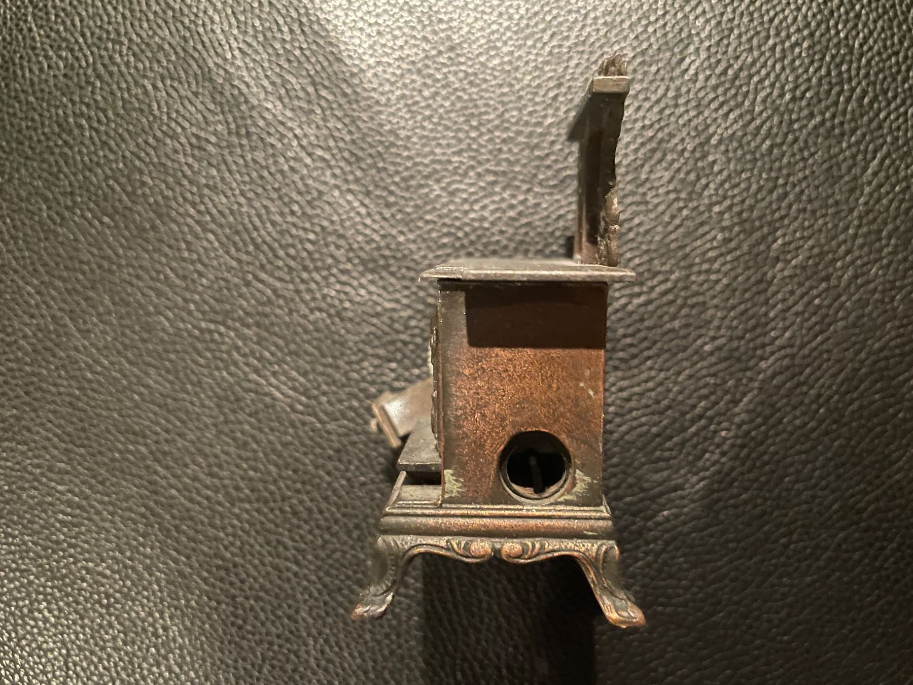 Spitzer: Miniatur-Bleistiftanspitzer – Gebraucht aus Zürich von Grandpas 3
