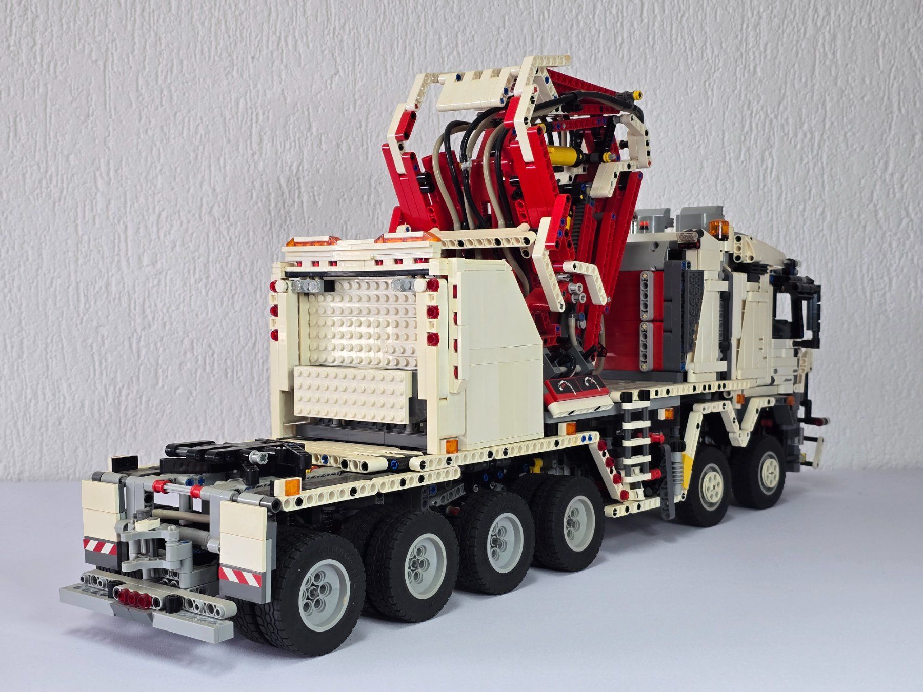 Lego Kit di costruzioni: Lego Technics, MB, Actros, Kran, Verschmutzt, Staubig – Usato da Kloten venduto da Nicola2 4