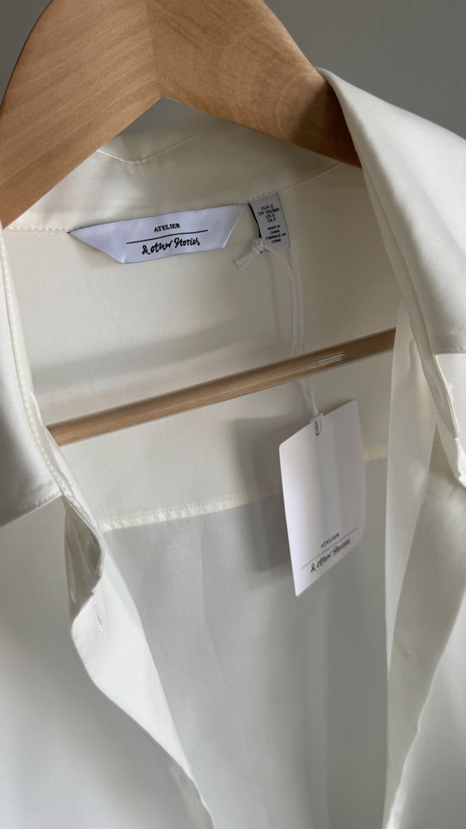 Other Stories Camicette: Stilvolle Bluse von & Other Stories. Neu.   – Nuovo e nell'imballaggio originale da Schaffhausen venduto da R_Muzh 4