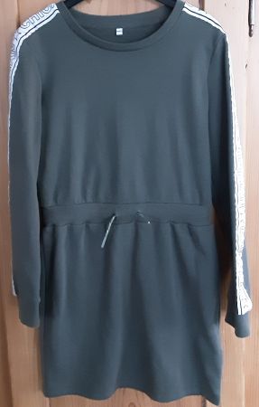 Sweatkleid Gr. 146/152