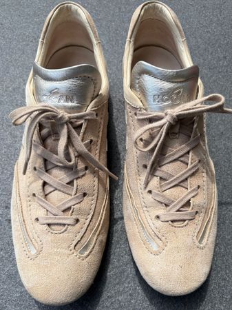 Wunderschöne Sneakers HOGAN Gr 41 beige