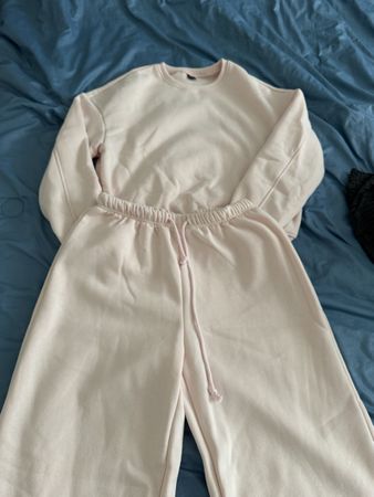 Damen Set Pullover und Hose Rosa Grösse M neuwertig