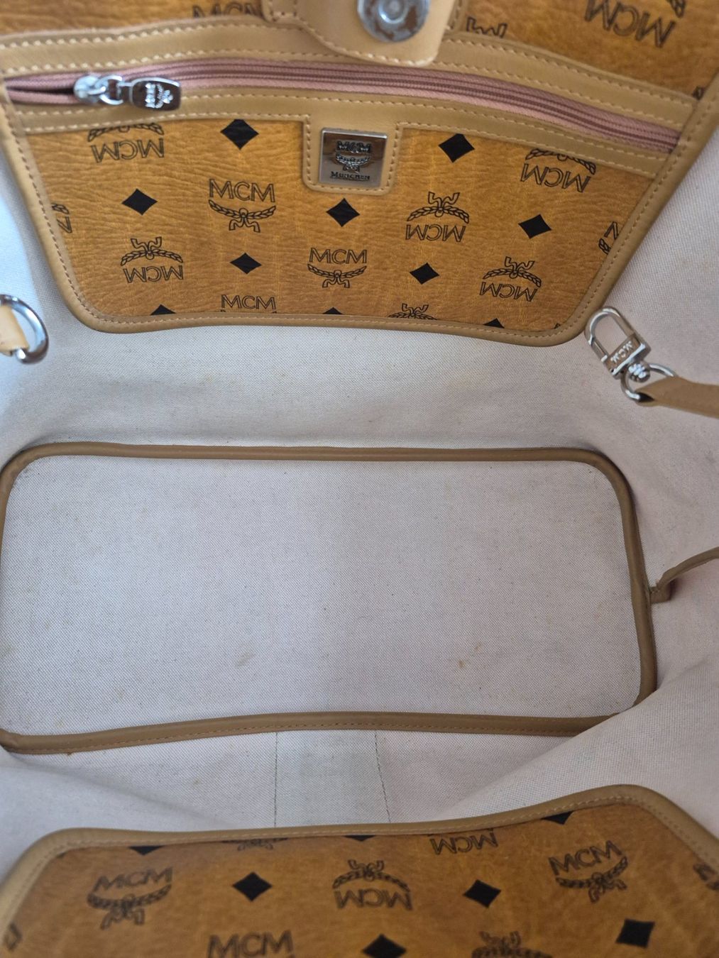 Mcm Sacs femmes: MCM Shopper Size M – D'occasion à Dottikon par Pega7 3