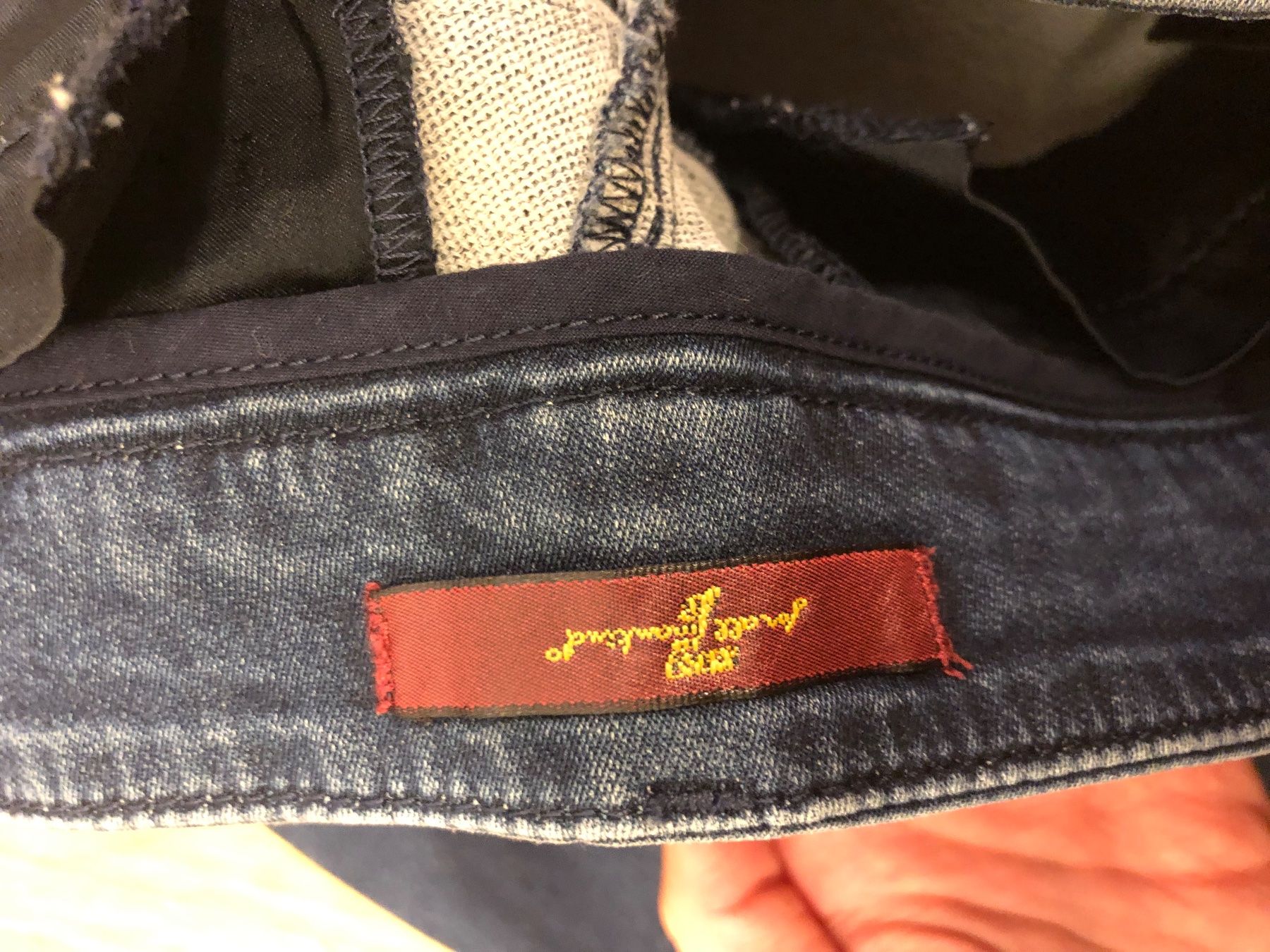 Jeans: 7 For All Mankind Jeans Hose mit elastischen Bünden – Gebraucht aus Duebendorf von tom_lp2m 2