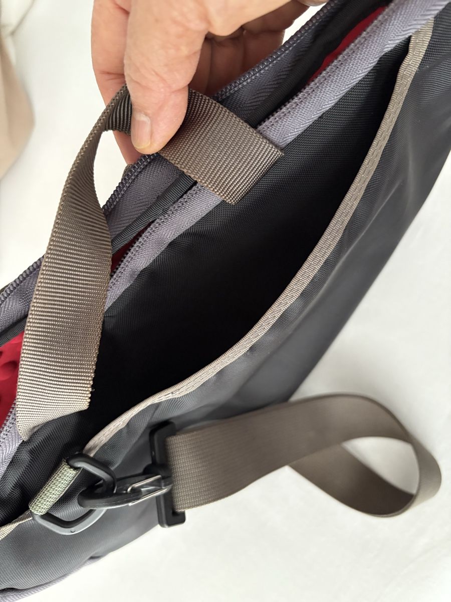 Timbuk2 Taschen: Timbuk2 Umhängetasche für Computer / iPad – Gebraucht aus Basel von ann_7w6q 5
