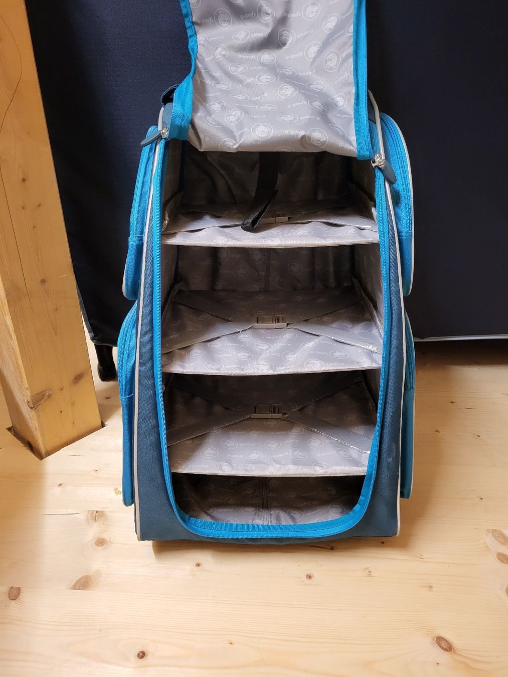 Jako-O Reisekoffer: Jako-O Kinderkoffer mit Rollen blau mit Fächern – Neu (gemäss Beschreibung) aus rheineck von plumeria10 1