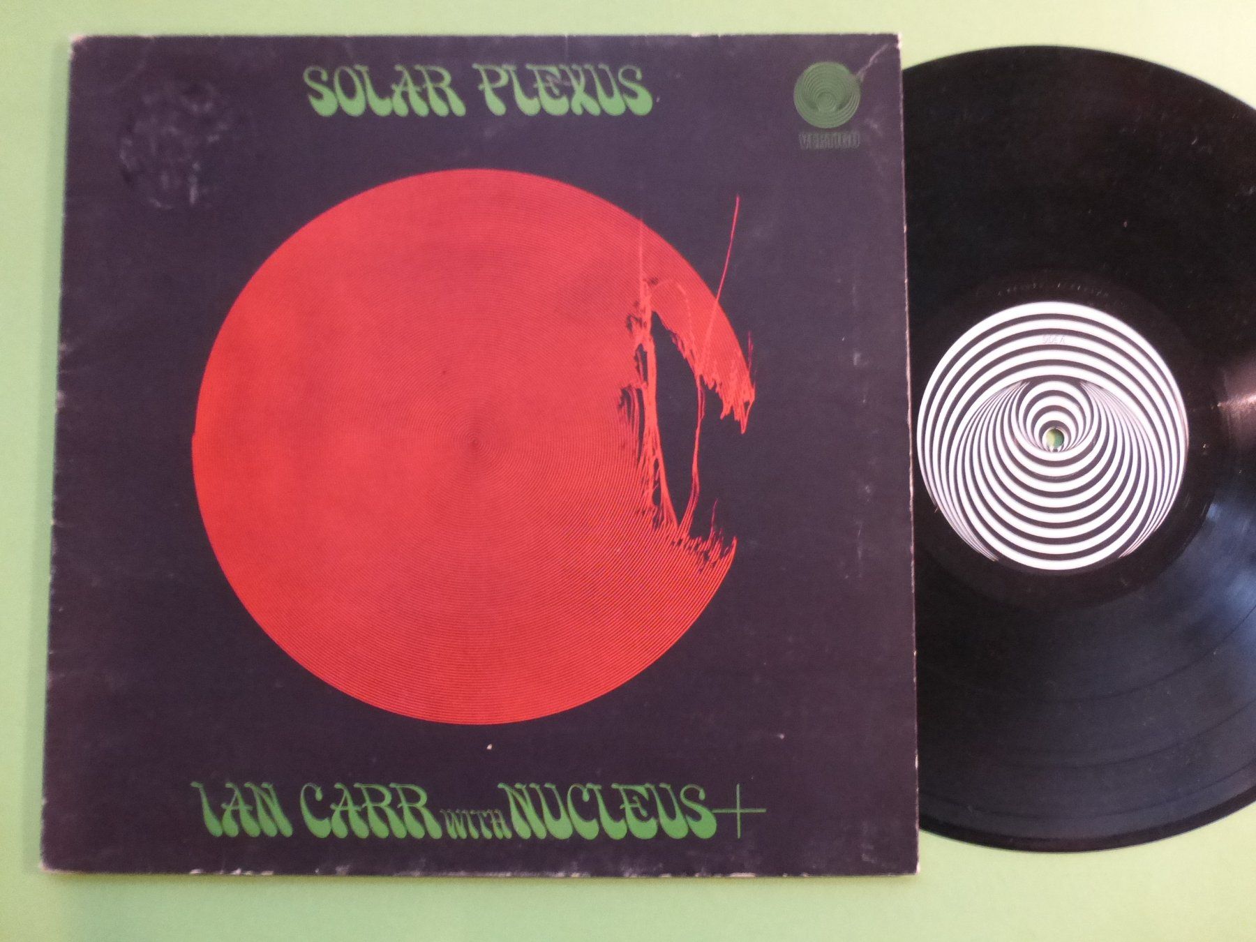 Dischi in vinile: Ian Carr With Nucleus – Solar Plexus – Usato da Zürich venduto da Swiss57