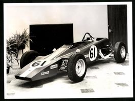 Fotografie Lotus Rennwagen mit Startnumm