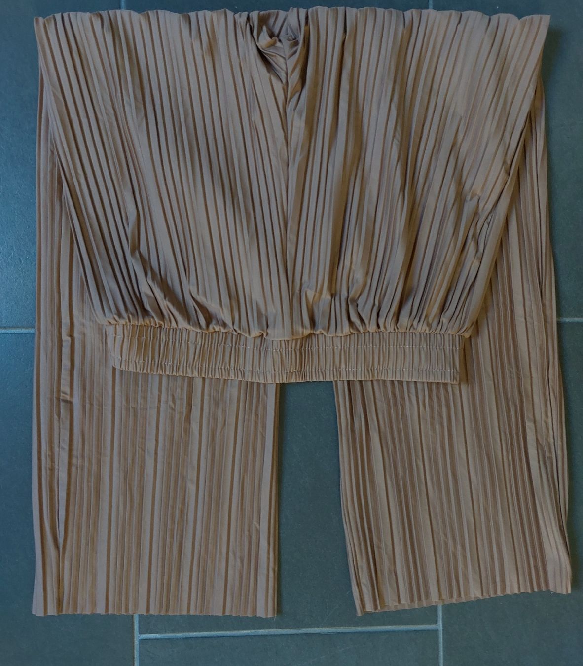 Pantaloni: Neue Trend Sommerhose. Grösse 36-38 – Nuovo (secondo la descrizione) da Balsthal venduto da Trendline55 1