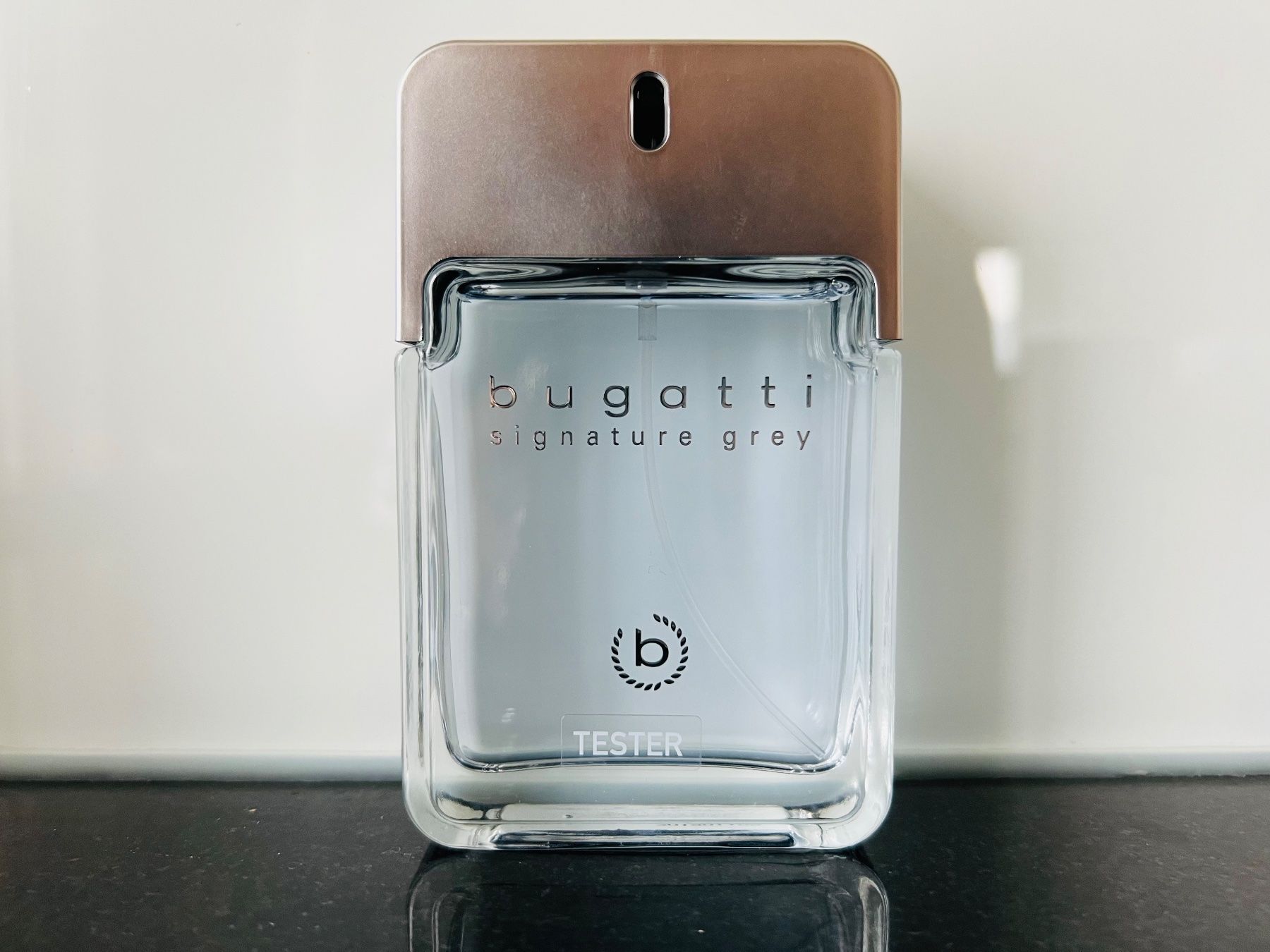 Parfum & Eau de Toilette: Bugatti Signature Grey 1 Stk. Tester – Neu und originalverpackt aus Emmen von IMV-Liquidationen