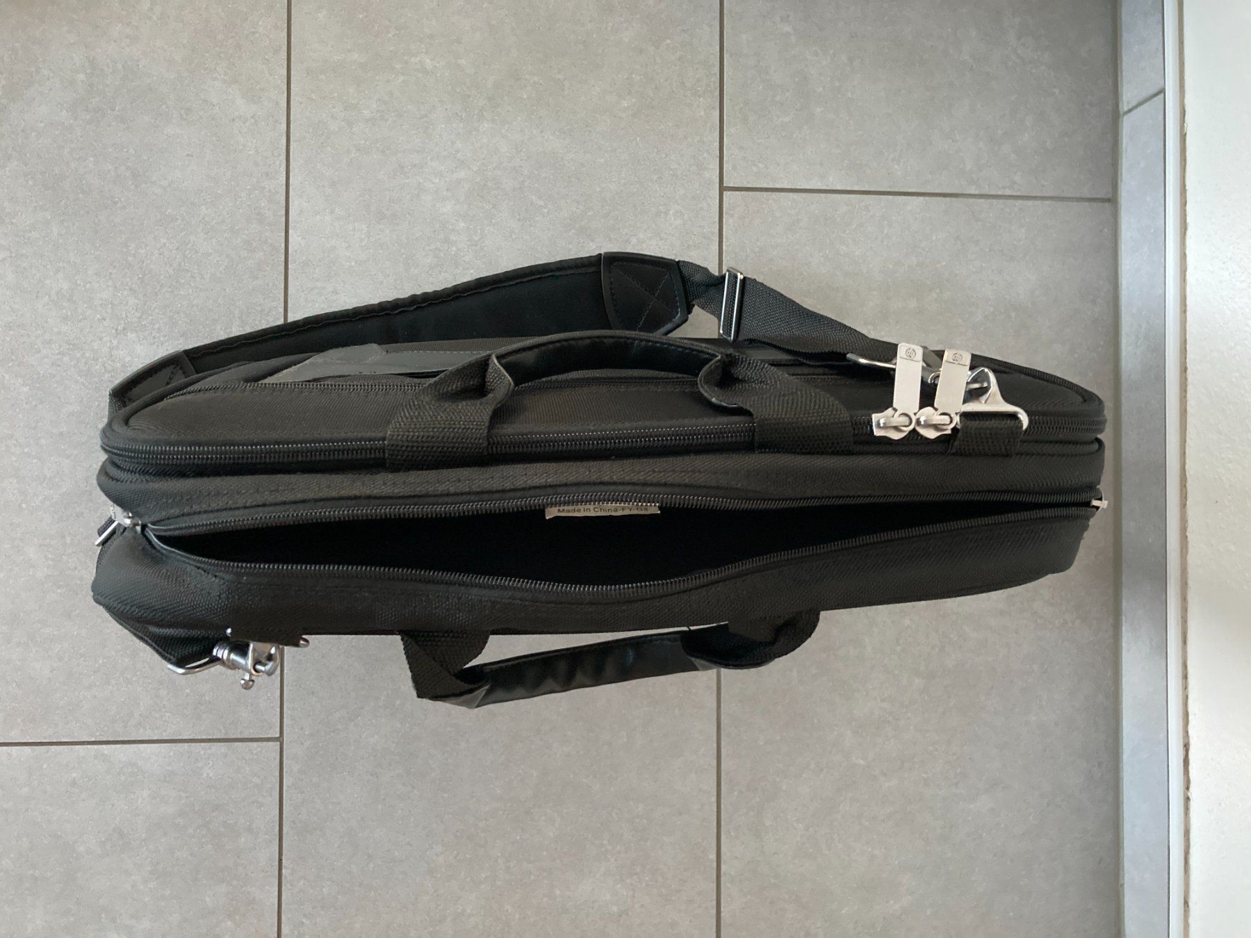 Sacs: HP Laptoptasche, schwarz – D'occasion à Stetten AG par hub_l9nb 2
