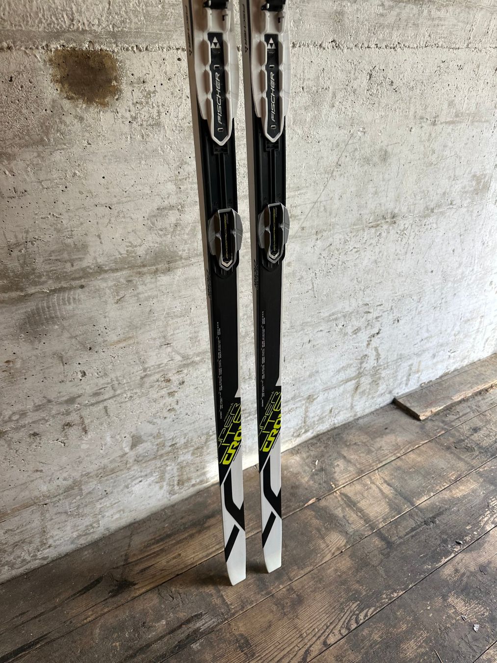 Fischer Skis: Fischer Klassisch Langlaufski 204CM – Gebraucht aus Emmenbrücke von karkarkar 5
