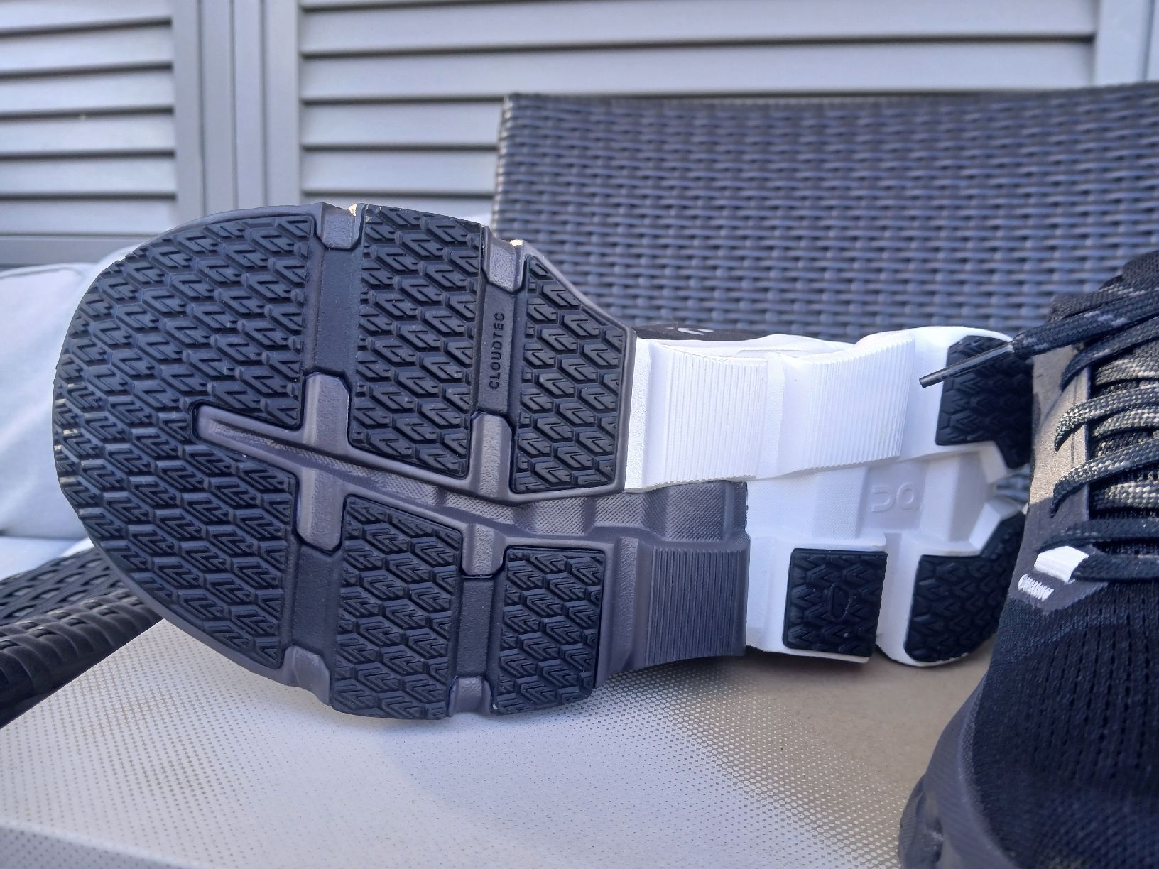 On Chaussures femmes: ON Turnschuhe NEU – Neuf avec emballage d'origine à Herzogenbuchsee par bfa_mrd5 3