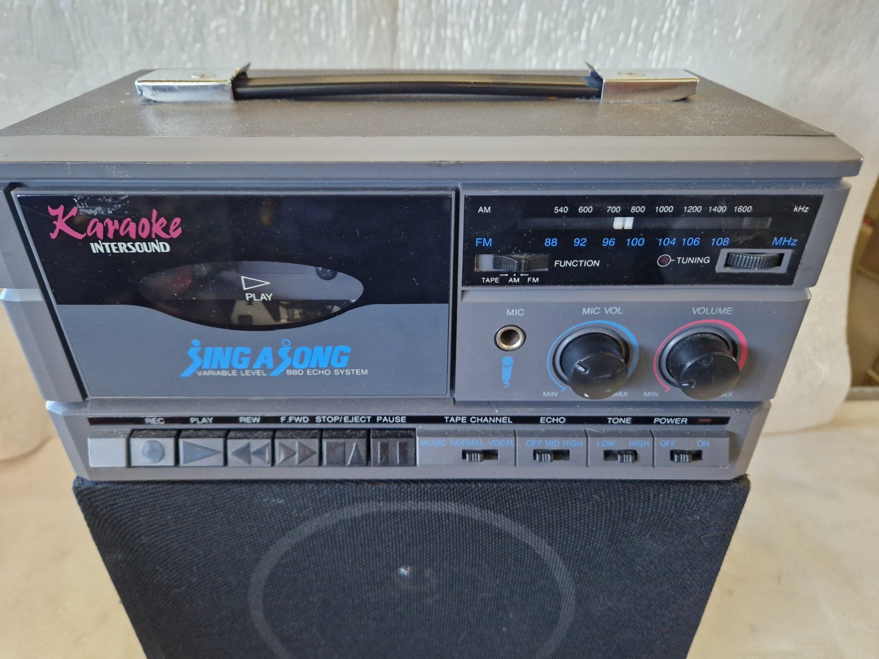 Multimediaplayer & Streamer: Mini Karaoke Anlage mit Radio – Gebraucht aus Wädenswil von tome70 2