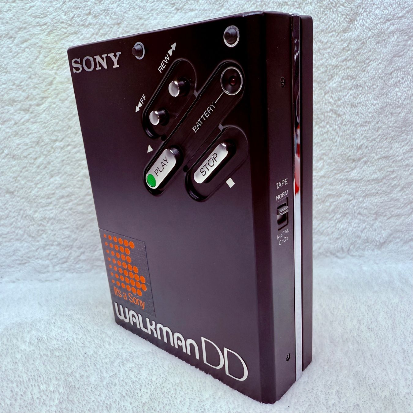 Sony Lecteur media portable: Sony Walkman WM-DD schwarz #253 – D'occasion à Vorderthal par WalkmanClinic 1