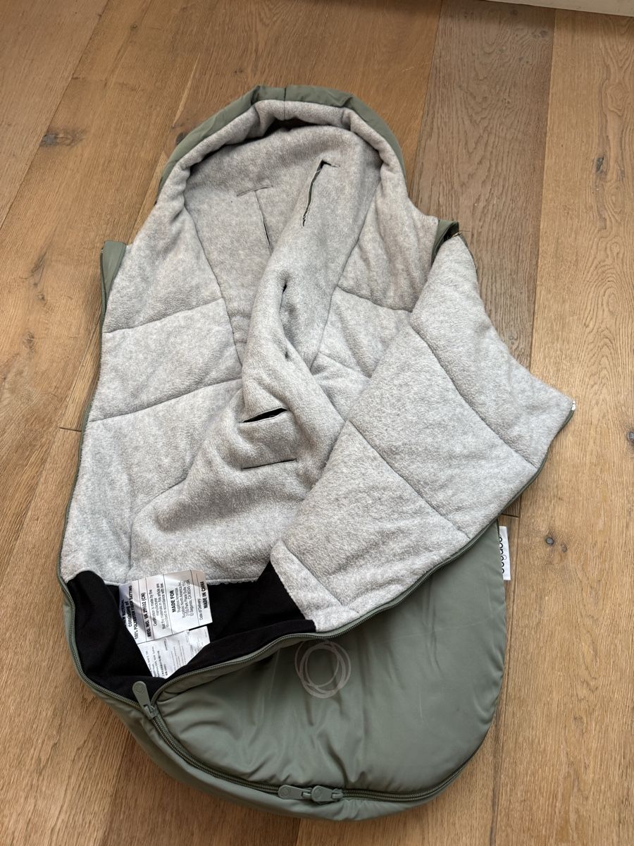 Bugaboo Sacs de couchage: Bugaboo Fussack - aktuelles Modell – D'occasion à Thayngen par Lovely_Family 2