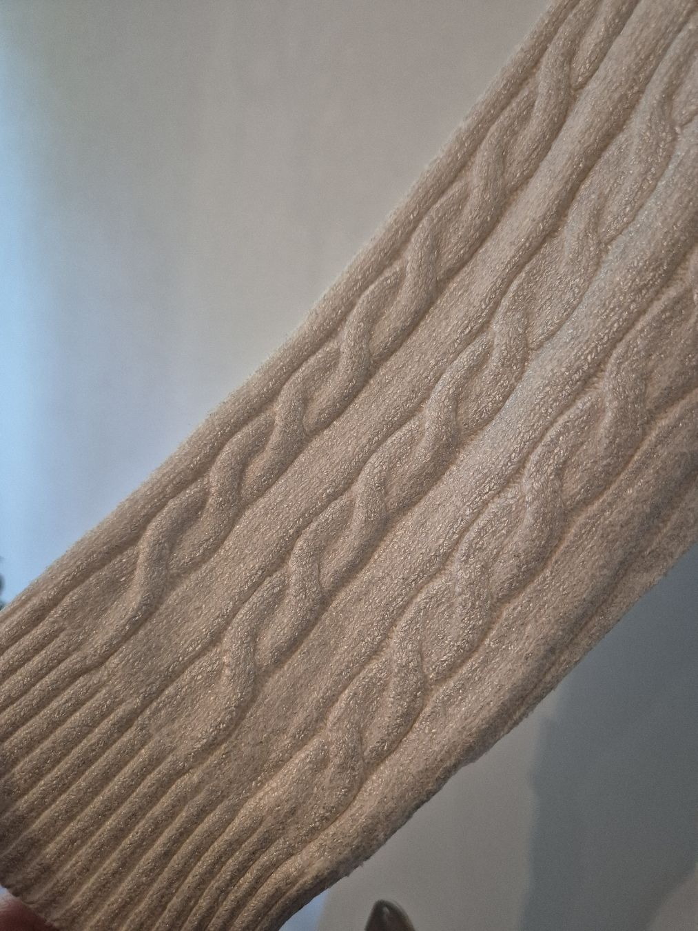 Maglioni & Felpe: Kuscheliger Strickpullover, creme-weiss, Grösse M. – Nuovo (secondo la descrizione) da Zürich venduto da mit_jz2x 1