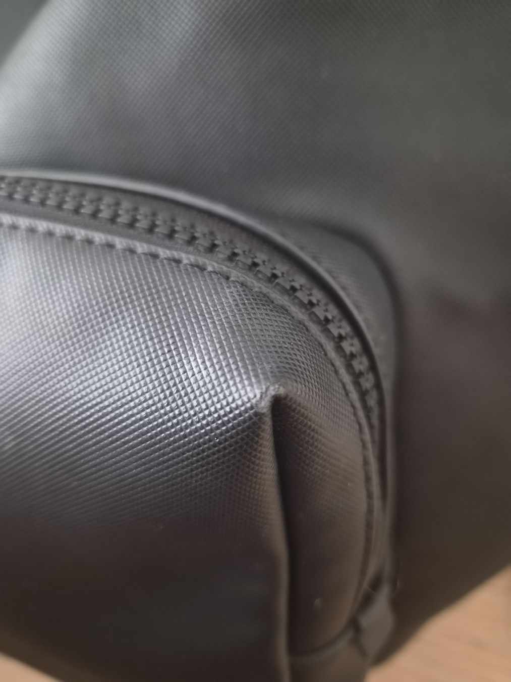 Calvin Klein Sacs à dos: Calvin Klein backpack black  – D'occasion à Ebikon par Haselnuss23 3