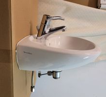 Lavabo Villeroy & Boch für Gäste WC