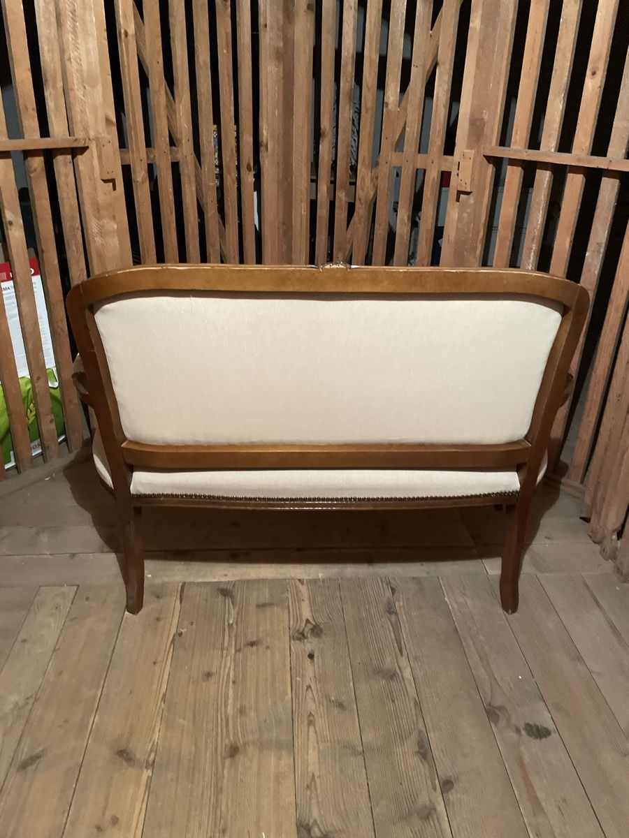 Sofas: Möbel-Set mit Stickerei: Sofa, 2 Sessel, Hocker – Gebraucht aus Zürich von Campi1000 3