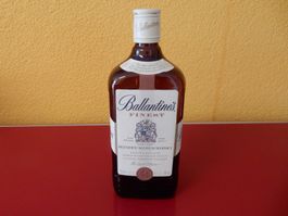 Ballantine's Finest Blended Scotch Whisky 70cl